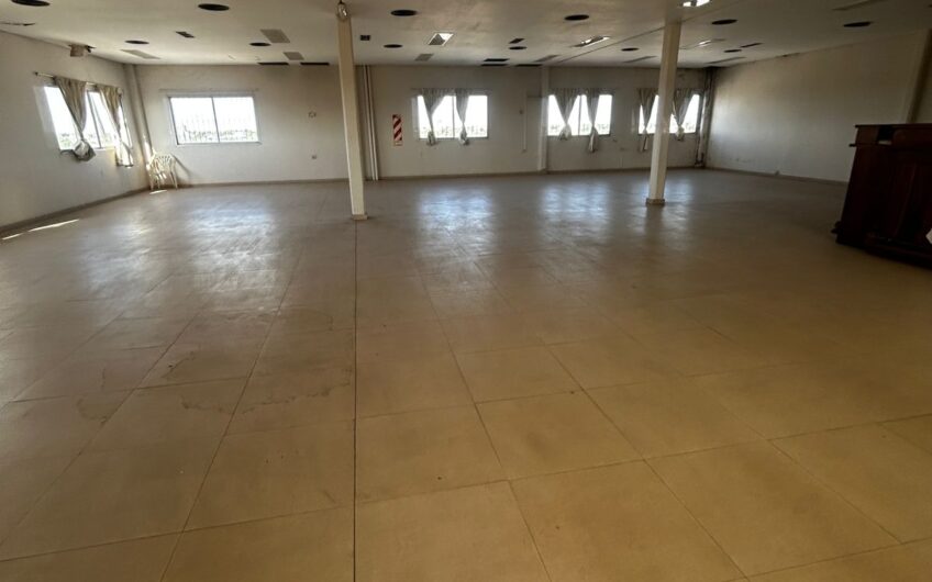 SALÓN PARA EVENTOS + OFICINAS    ||             Av. Dr. Luis Gutnisky y Territorio Nacional , Barrio La Pilar