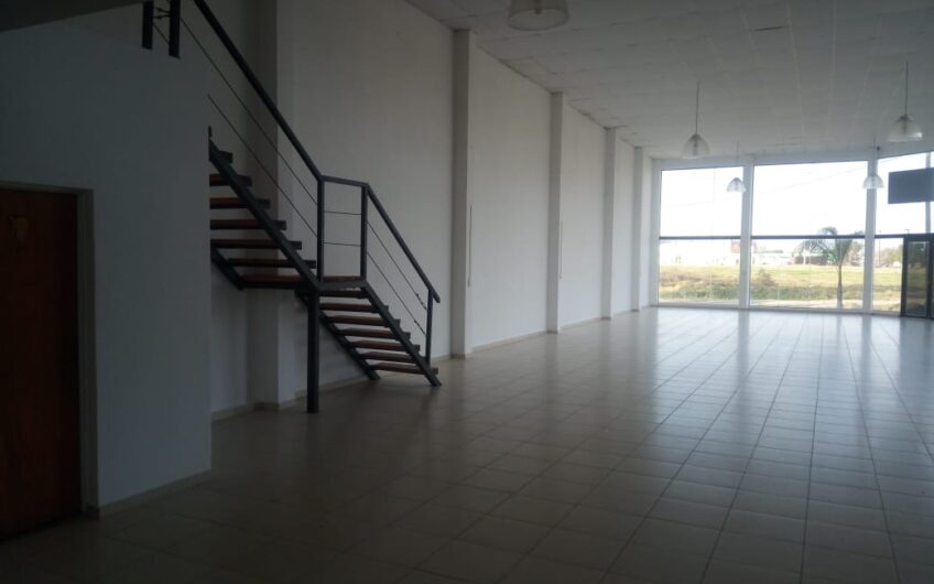 SALÓN COMERCIAL PREMIUM en Circunvalación – Ubicación Estratégica