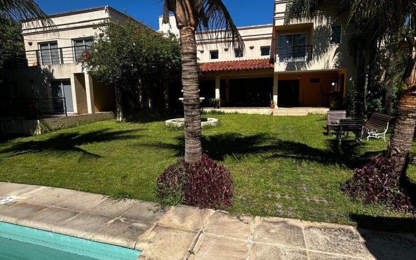 PROPIEDAD IDEAL PARA EMPRENDIMIENTO HOTELERO / AIRBNB – BARRIO BERNARDINO RIVADAVIA  LOTE 4| FORMOSA